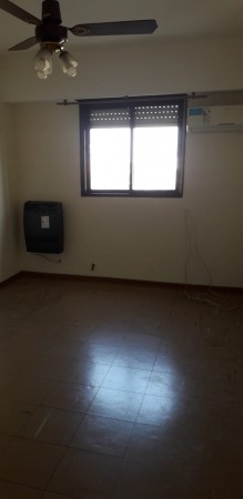 DEPARTAMENTO DE 4 AMBIENTES EN VENTA  - TORRES LUZ Y FUERZA DOCK SUD