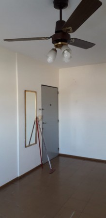 DEPARTAMENTO DE 4 AMBIENTES EN VENTA  - TORRES LUZ Y FUERZA DOCK SUD