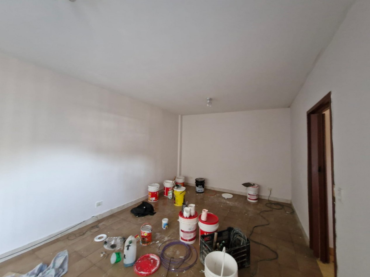 DUPLEX DE 3 AMBIENTES EN ALQUILER CON COCHERA Y TERRAZA 