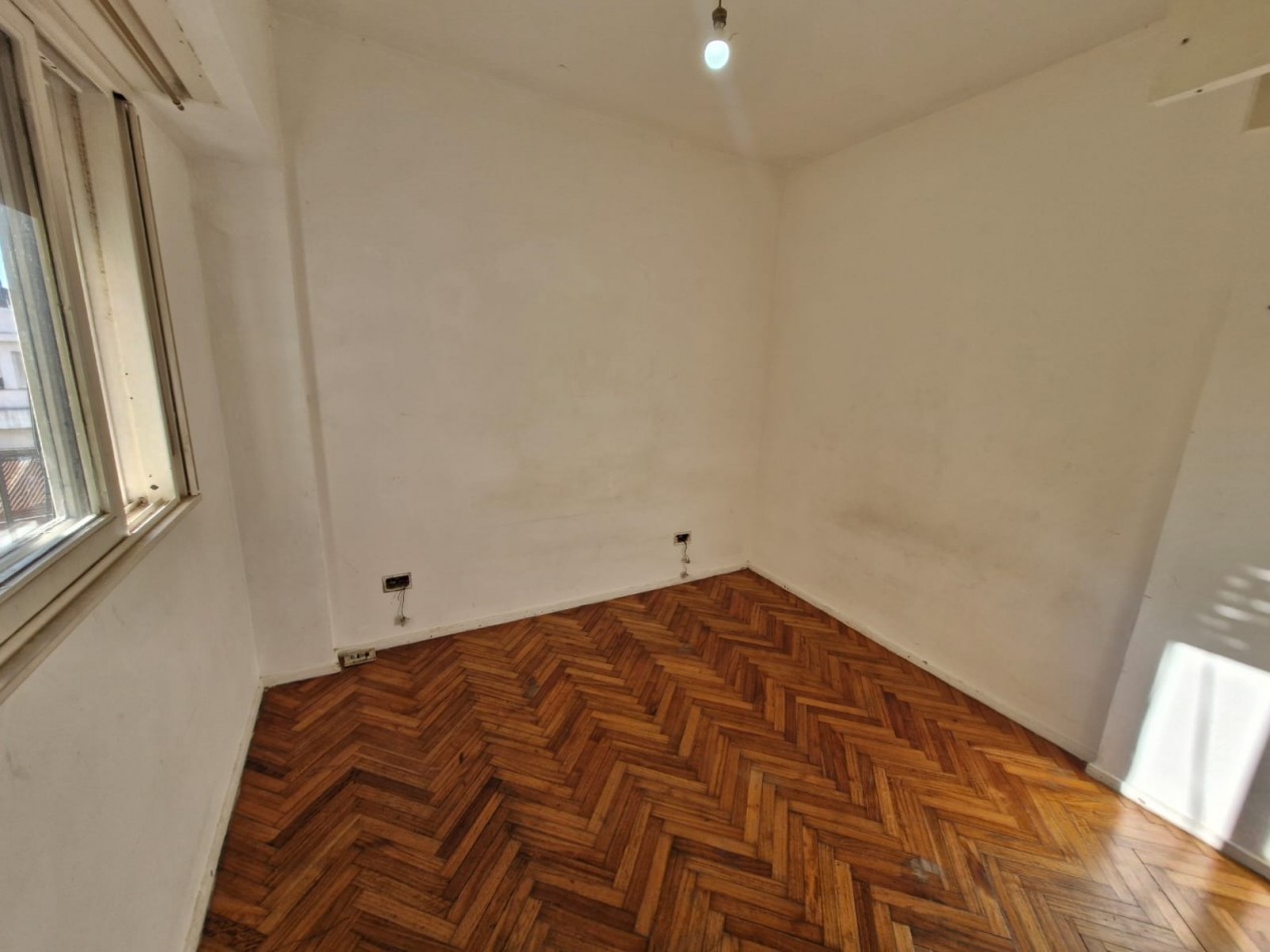 AVELLANEDA CENTRO - DEPARTAMENTO DE 2 AMBIENTES EN ALQUILER