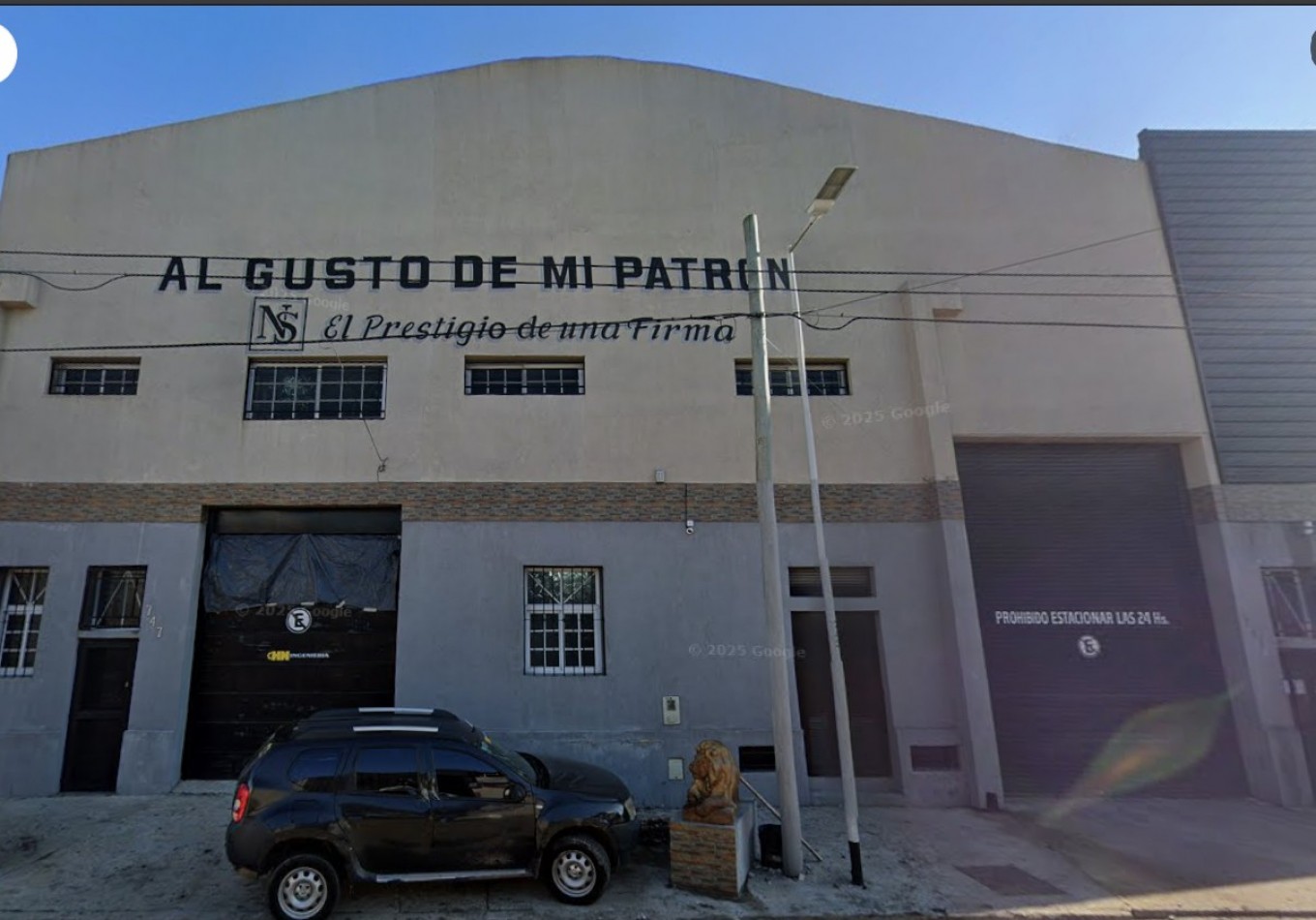 IMPORTANTE GALPON EN ALQUILER. 1800 M2 TOTALES. CON VESTUARIOS, OFICINAS, RECEPCION. ENERGIA TRIFASICA.