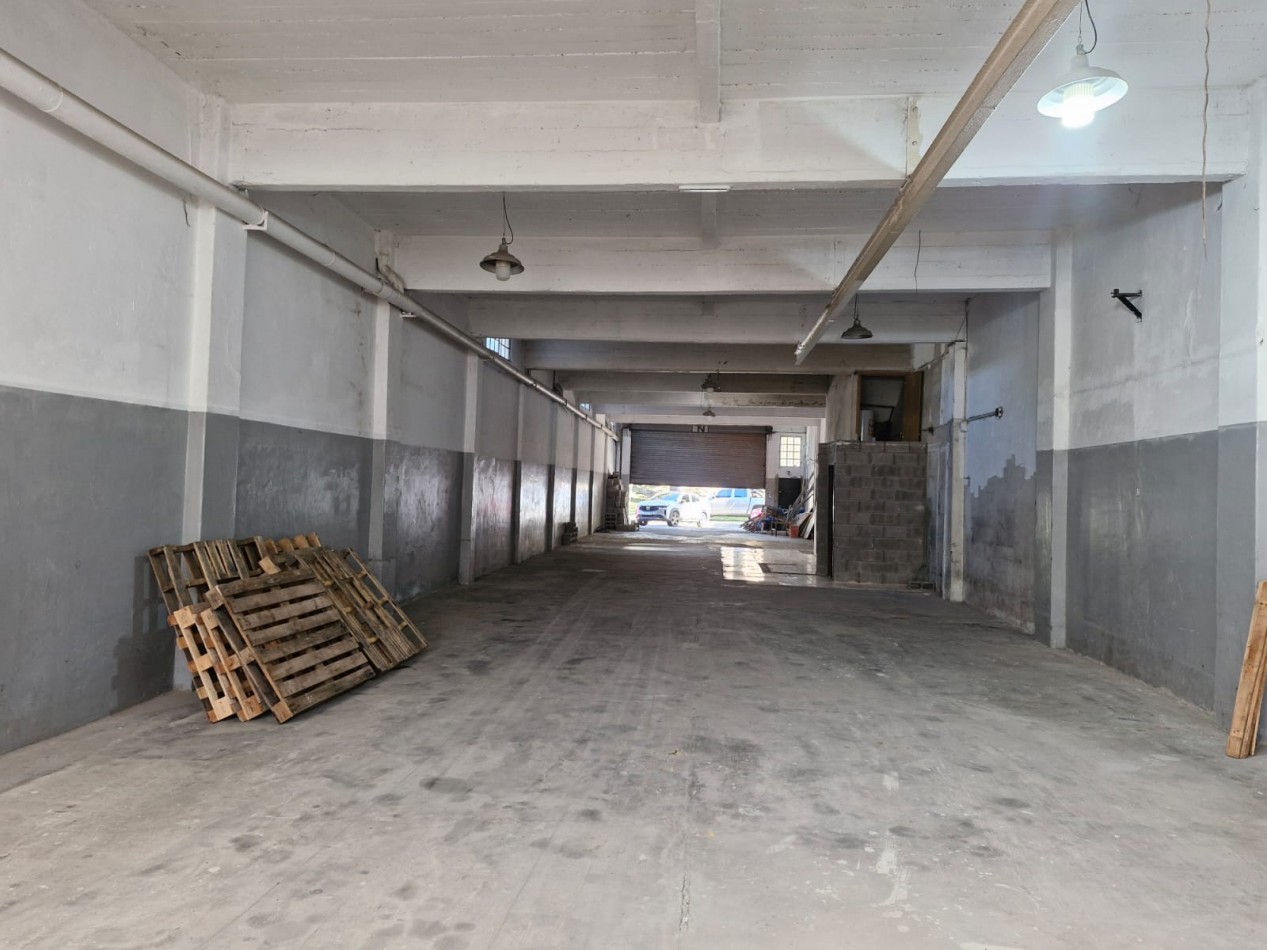 GALPON EN ALQUILER DE 575 M2 APROX. CUBIERTOS EN 2 PLANTAS 