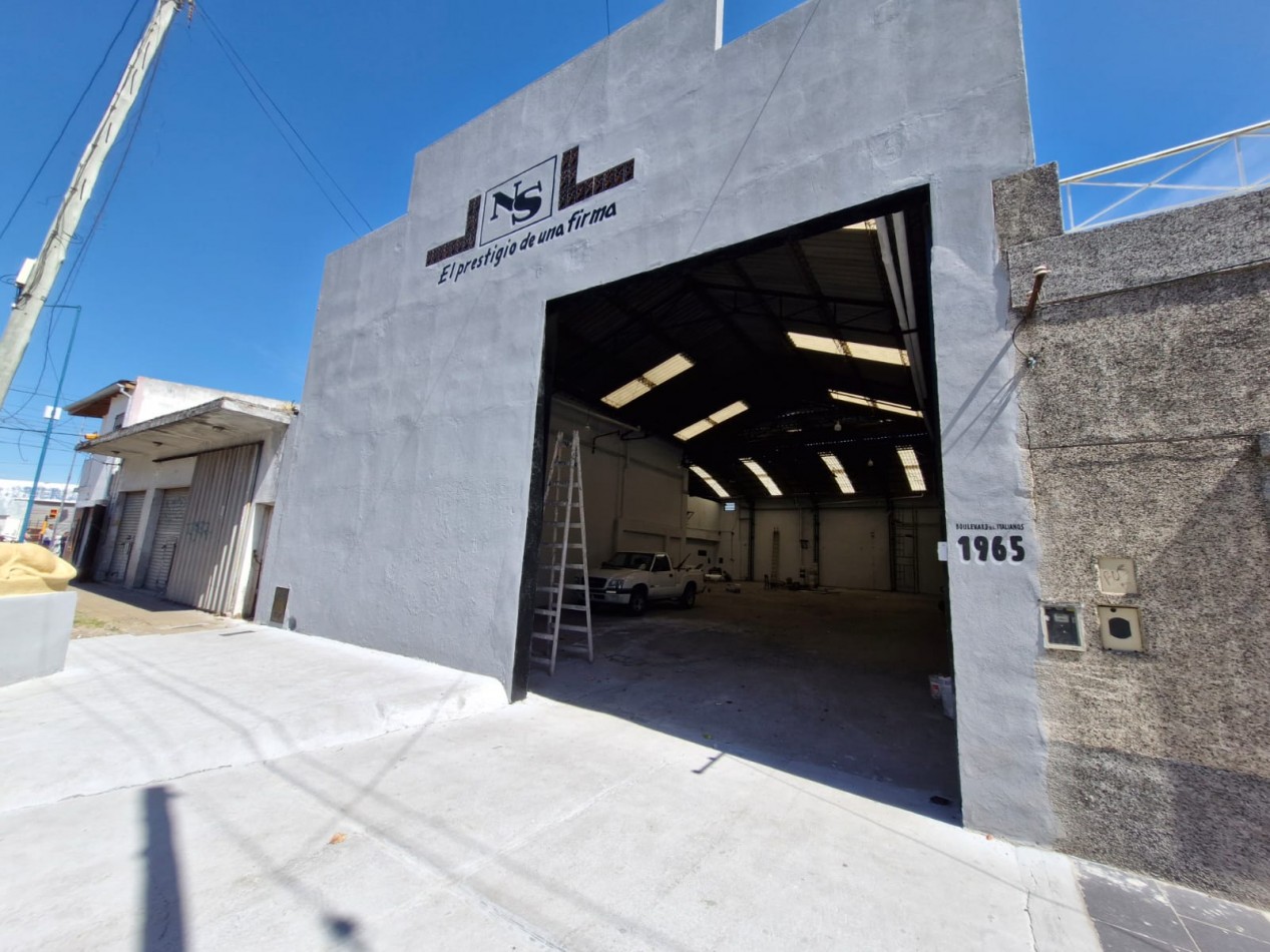 GALPON EN ALQUILER DE 760 M2 EN P.B. CON SALIDA A 2 CALLES, MAS CASA DE 4 AMBIENTES EN P.A. DE 70 M2