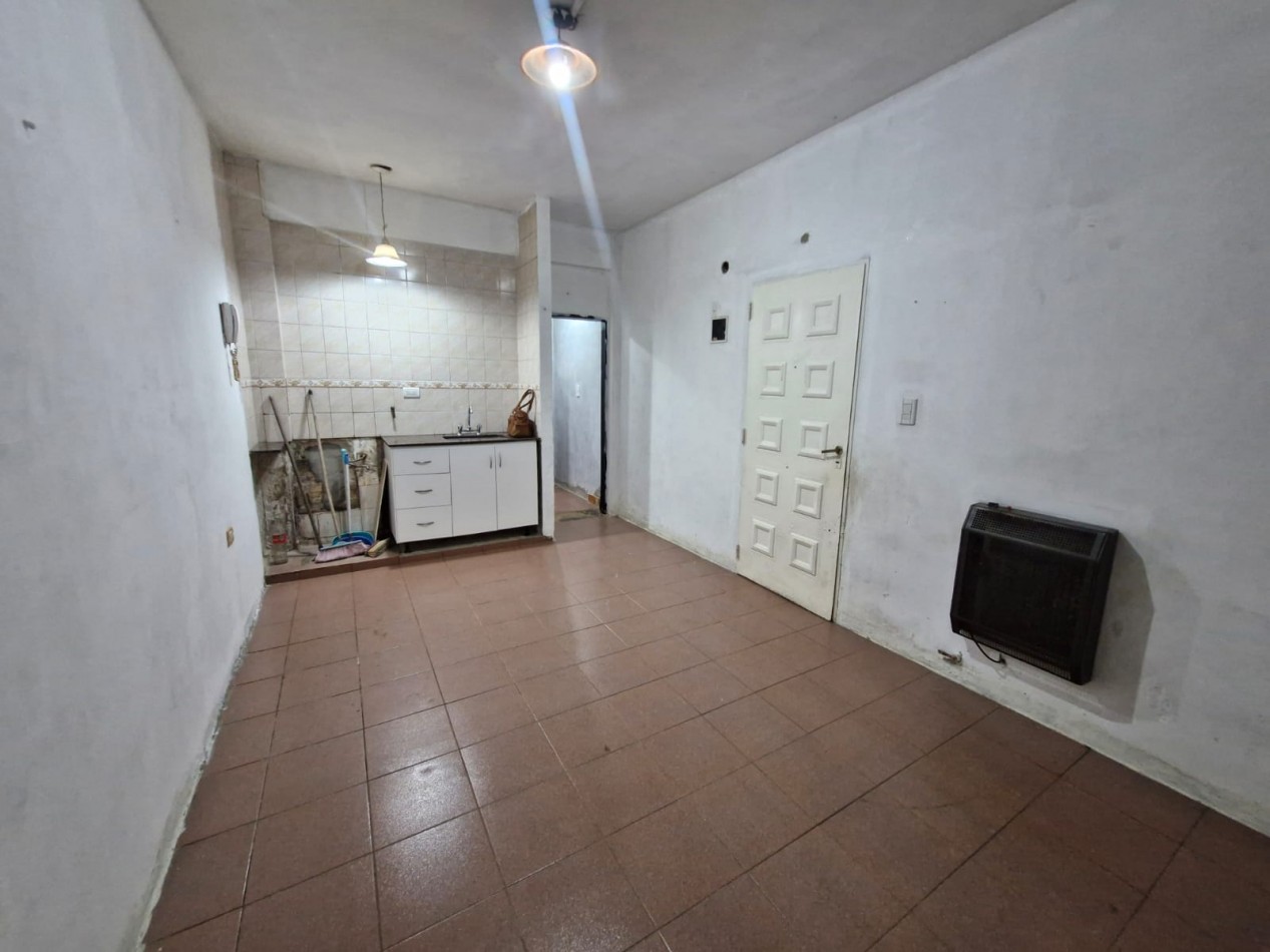ALQUILER DE PH DE 2 AMBIENTES EN P.B. CON PATIO
