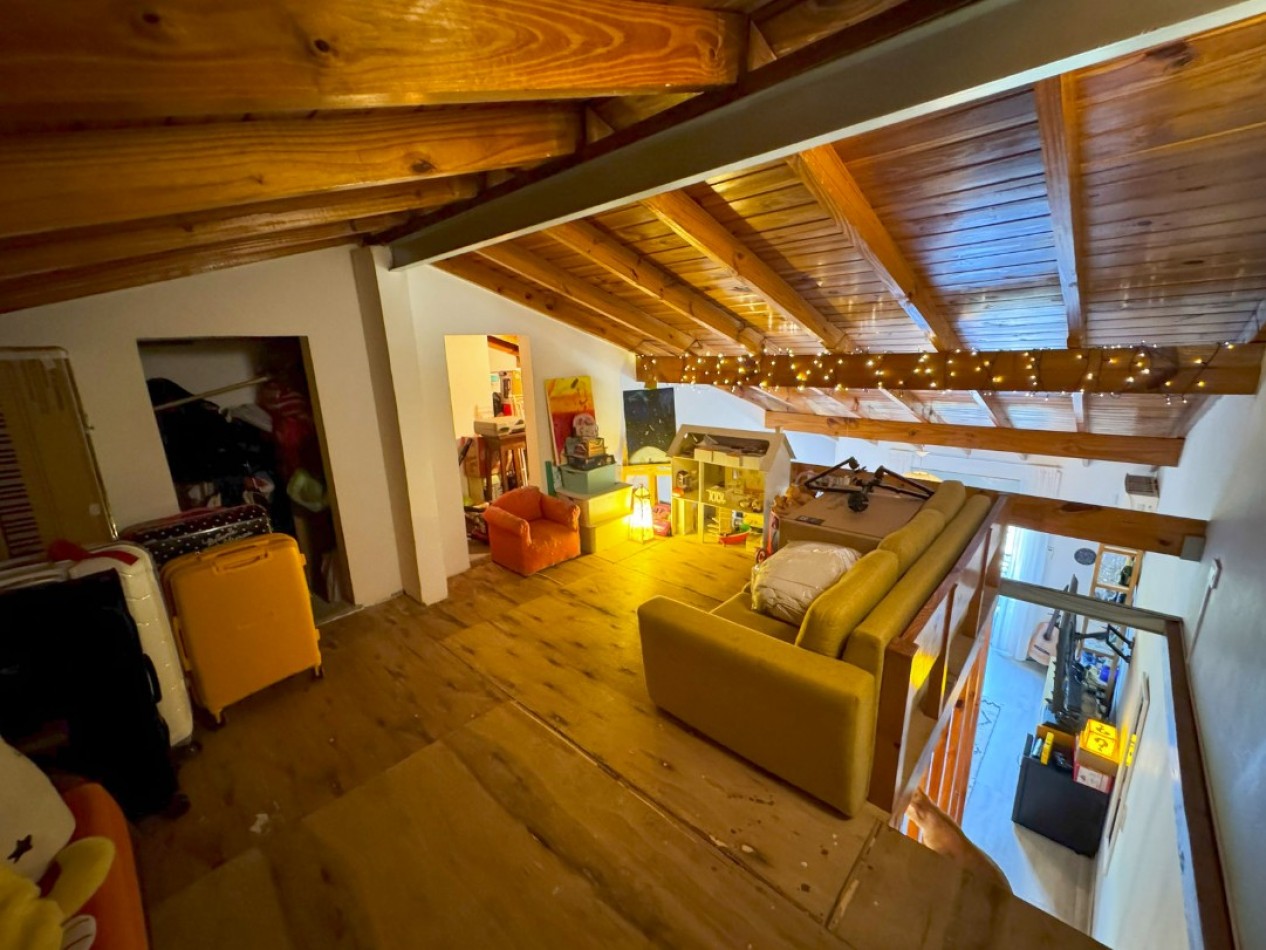 Piso de 4 ambientes con 2 cocheras cubiertas y 2 Bauleras