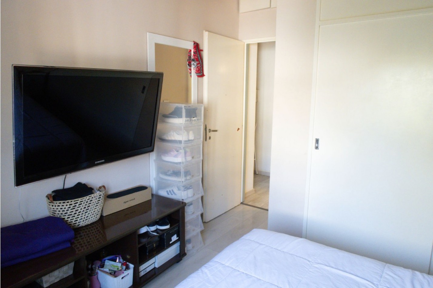 Piso de 4 ambientes con 2 cocheras cubiertas y 2 Bauleras