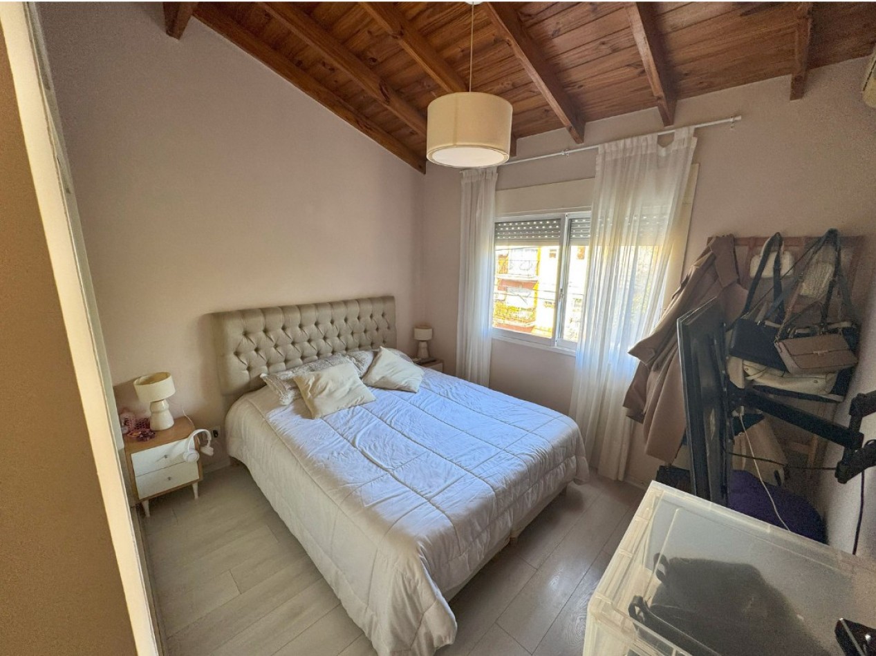 Piso de 4 ambientes con 2 cocheras cubiertas y 2 Bauleras