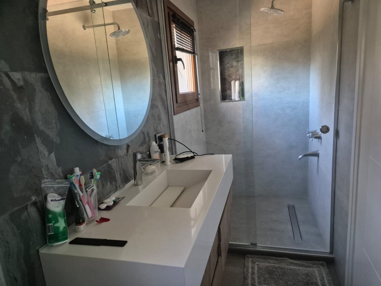 VENTA | Residencia de Categoria en Country Club El Carmel - Pilar