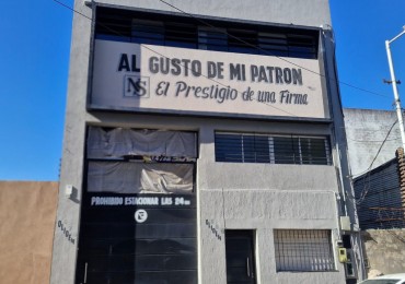 GALPON EN ALQUILER EN PIÑEYRO. 480 M2 EN DOS PLANTAS MAS UN ENTREPISO