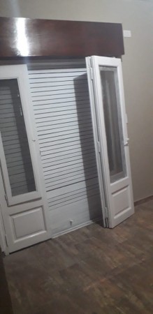 PH TIPO CASA EN ALQUILER EN WILDE, AVELLANEDA. 4 AMBIENTES, PATIO Y BALCON.