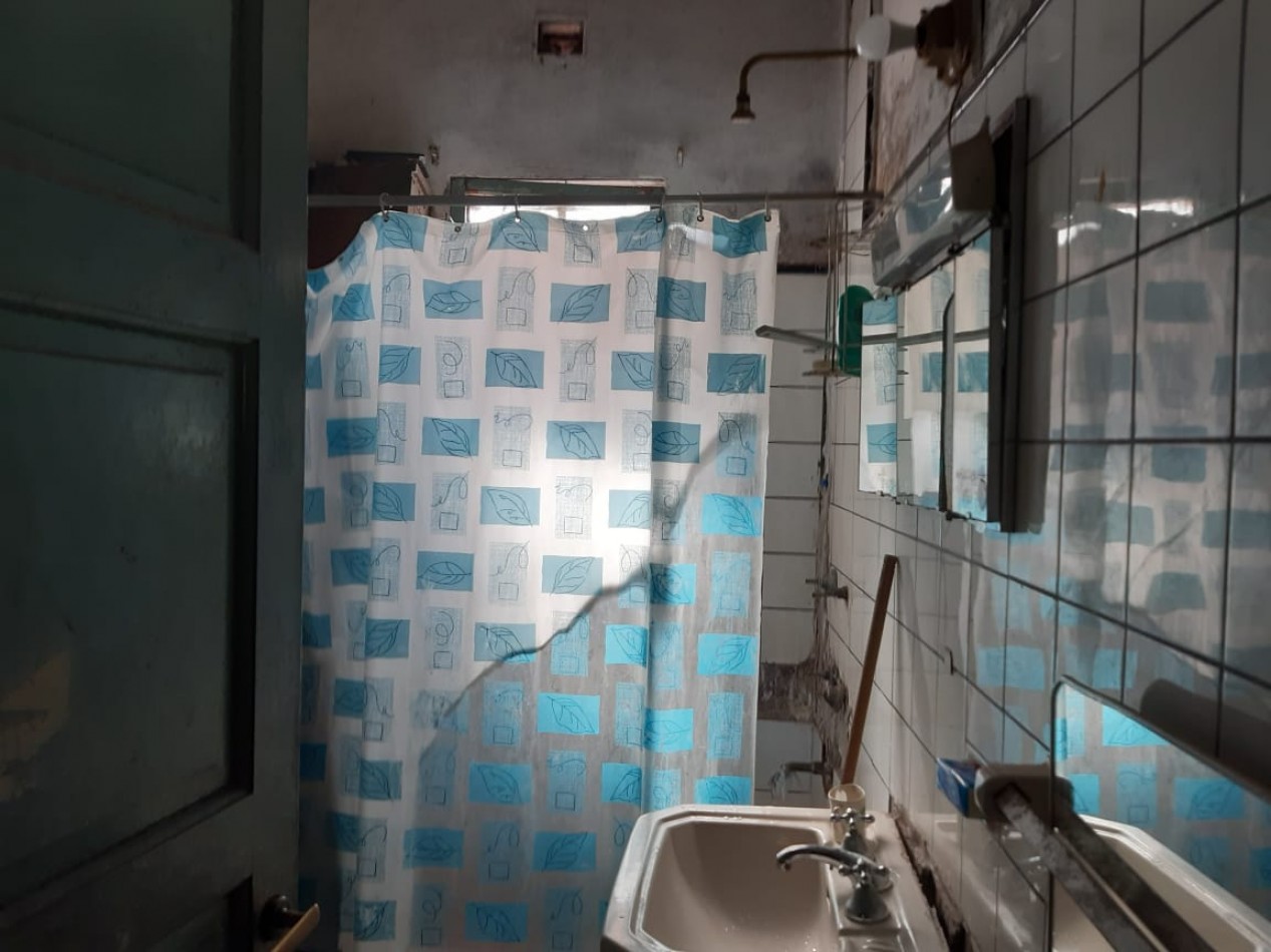 PH AL FRENTE DE 5 AMBIENTES A REFACCIONAR