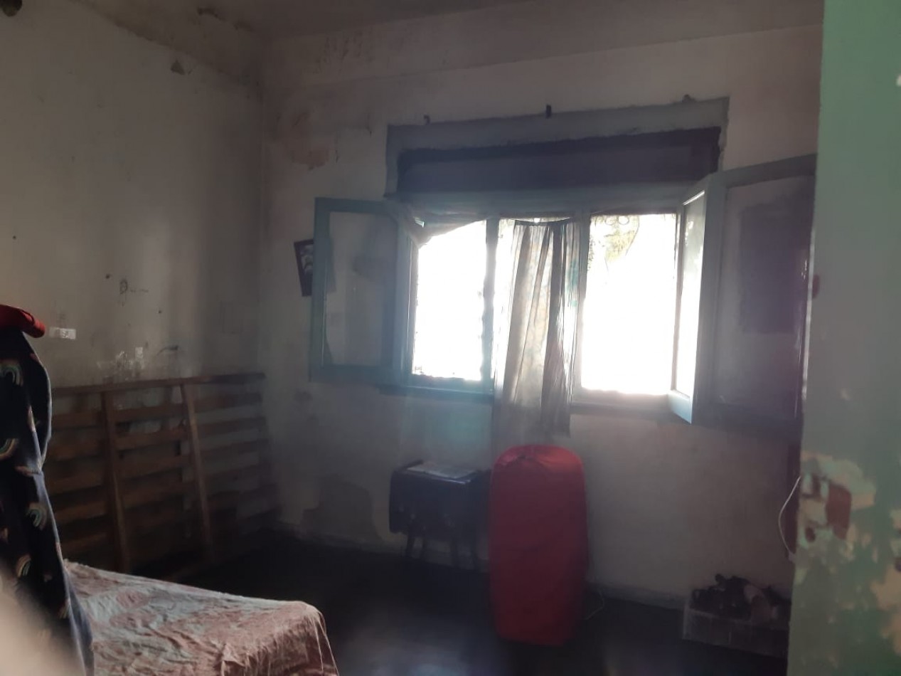 PH AL FRENTE DE 5 AMBIENTES A REFACCIONAR