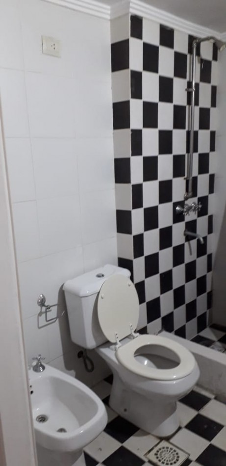 PH TIPO LOFT DE 2 AMBIENTES EN ALQUILER EN QUINTA GALLI, A UNA CUADRA DE AV. MITRE