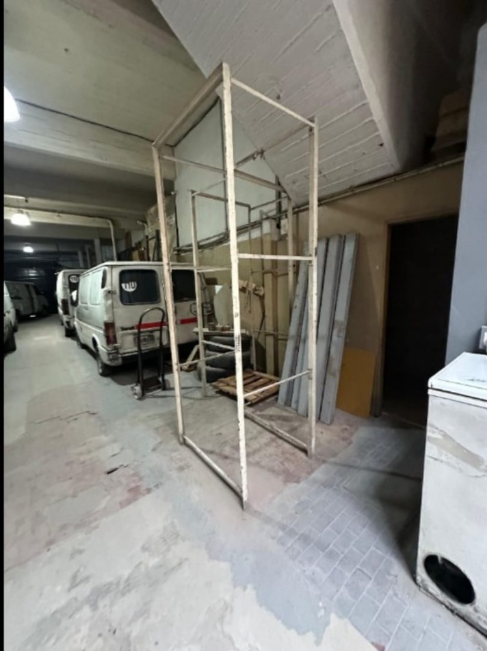 DEPOSITO EN ALQUILER DE 500 M2 CON FUERZA MOTRIZ