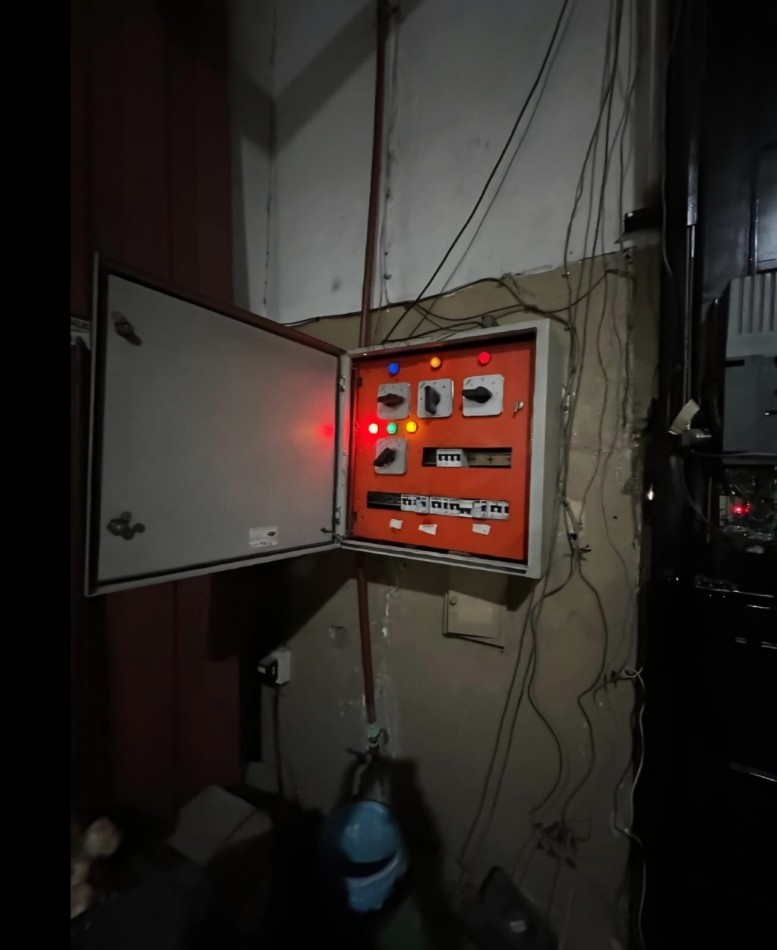 DEPOSITO EN ALQUILER DE 500 M2 CON FUERZA MOTRIZ