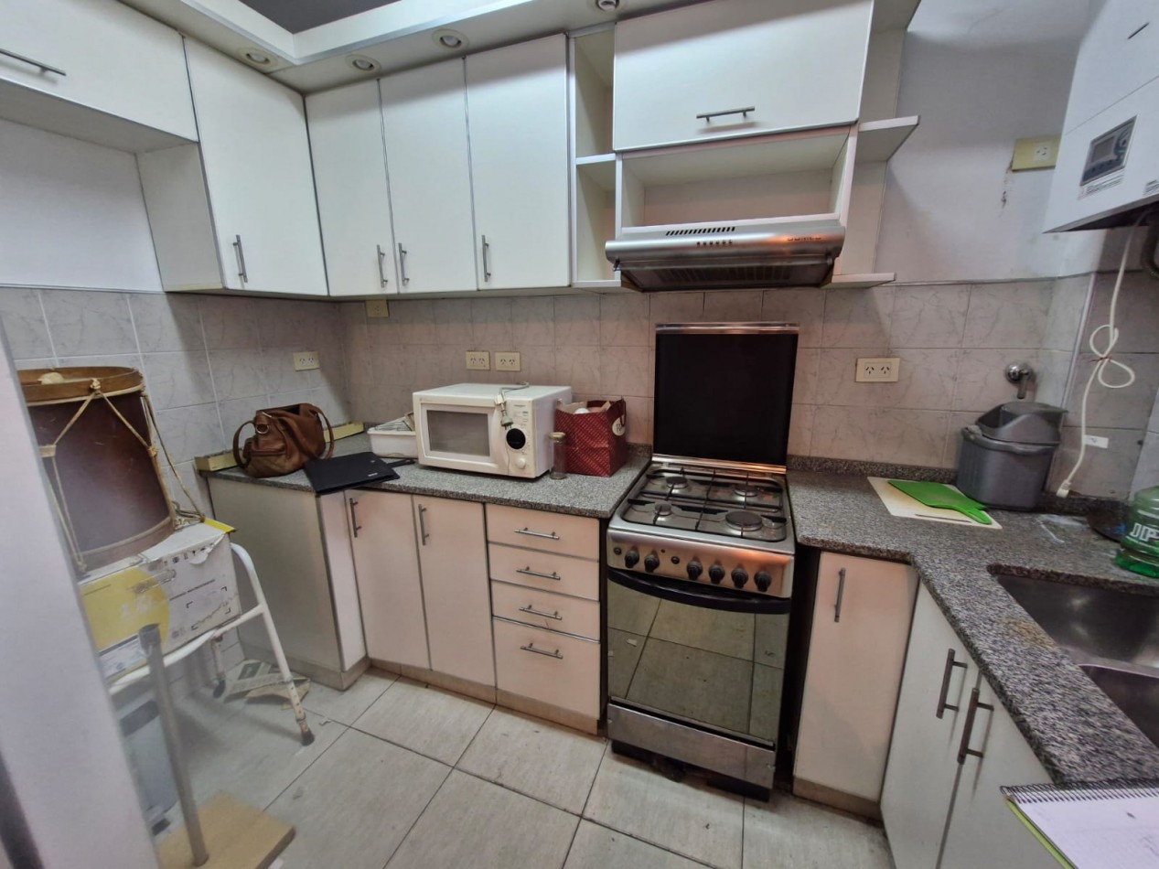 DEPARTAMENTO EN VENTA DE 3 AMBIENTES CON PATIO, EN EL CENTRO DE VALENTIN ALSINA