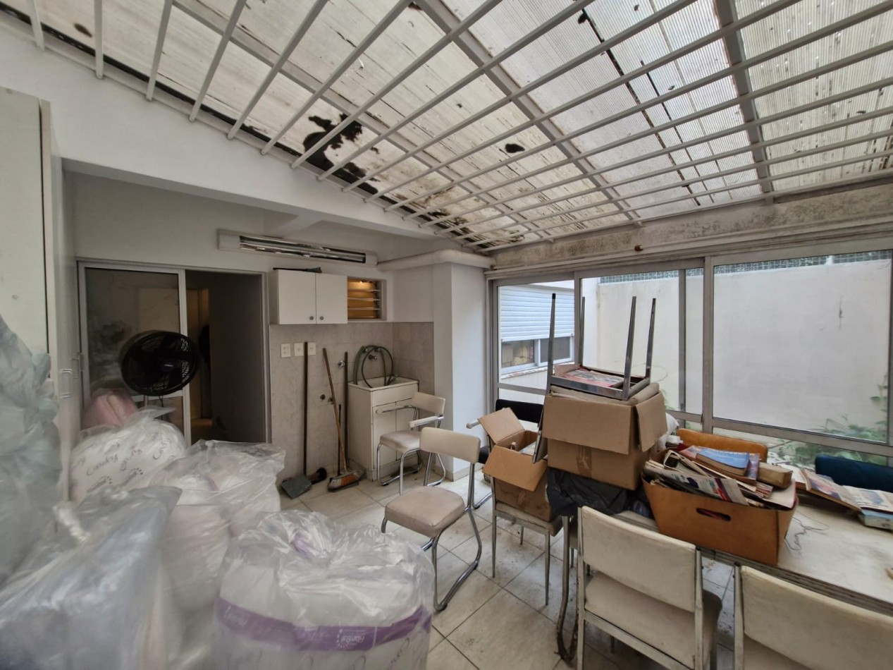 DEPARTAMENTO EN VENTA DE 3 AMBIENTES CON PATIO, EN EL CENTRO DE VALENTIN ALSINA
