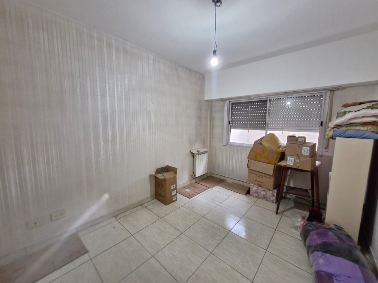 DEPARTAMENTO EN VENTA DE 3 AMBIENTES CON PATIO, EN EL CENTRO DE VALENTIN ALSINA